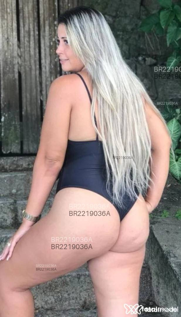 Acompanhante mulher loira (o) de olhos castanhos em João Pessoa Acompanhante mulher loira (o) de olhos castanhos em João Pessoa - Jamyle Silha