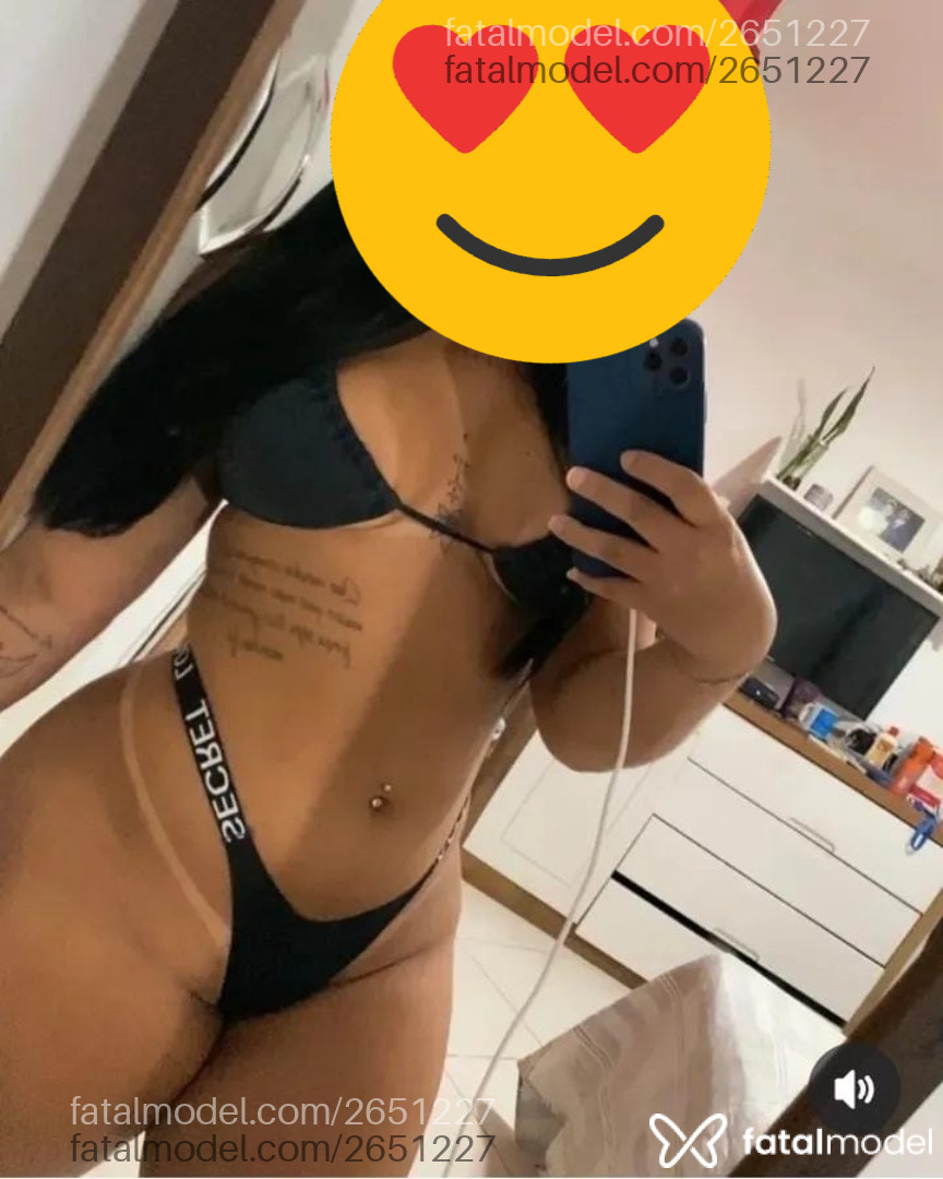 Acompanhante mulher morena (o) de olhos castanhos em Virtual Acompanhante mulher morena (o) de olhos castanhos em Virtual - Ray Oliveira