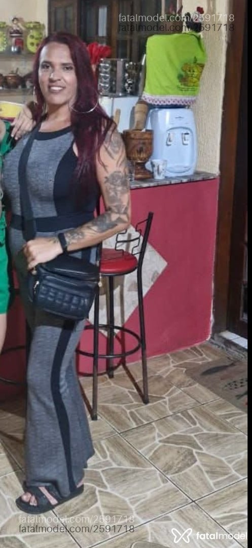 Acompanhante mulher trans ruiva (o) de olhos pretos em Caraguatatuba - Paolla Portes