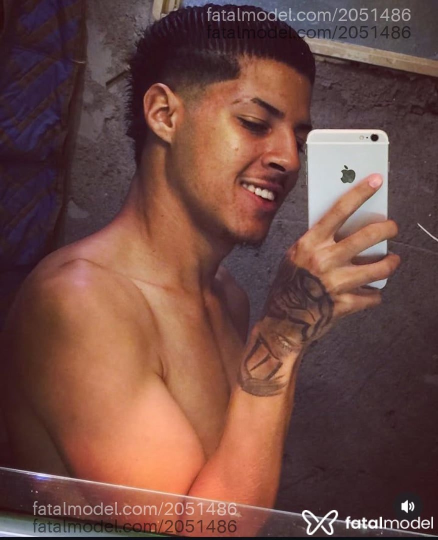 Acompanhante homem morena (o) de olhos castanhos em Belo Horizonte - Thl