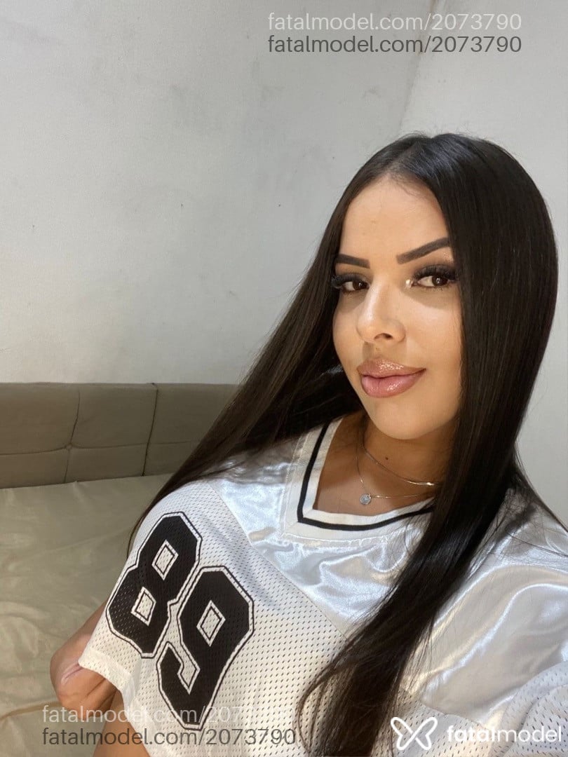 Acompanhante mulher com cabelo castanho de olhos castanhos em Belém - Kelly