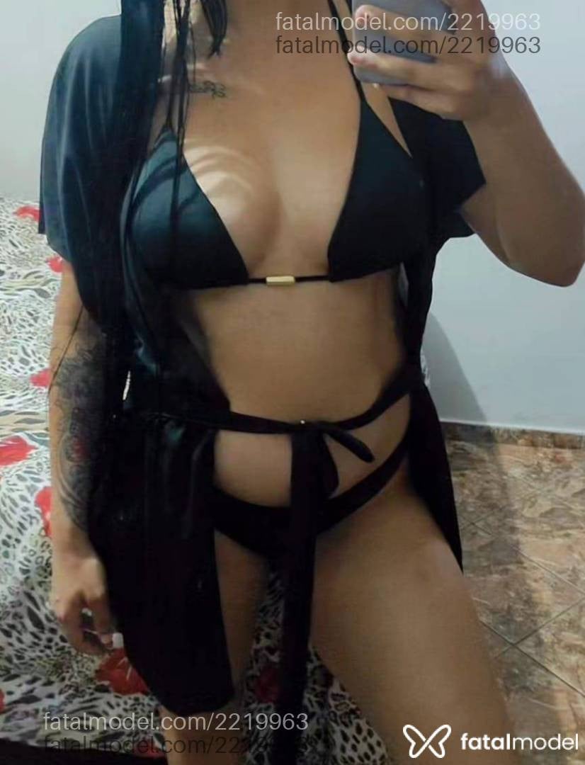 Acompanhante mulher morena (o) de olhos pretos em Uberlândia - Samantha