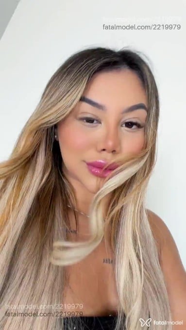 Acompanhante mulher morena (o) de olhos castanhos em Parauapebas Acompanhante mulher morena (o) de olhos castanhos em Parauapebas - Alice