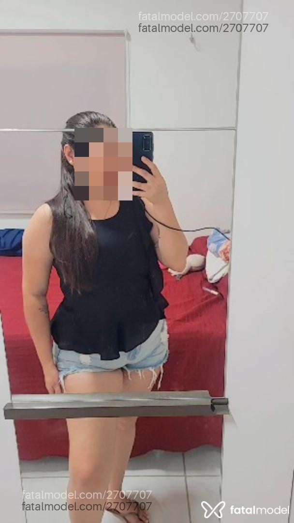 Acompanhante mulher com cabelo castanho de olhos castanhos em Fortaleza - Lis Lima