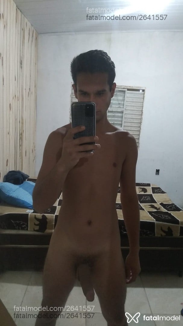 Acompanhante homem morena (o) de olhos castanhos em Pelotas Acompanhante homem morena (o) de olhos castanhos em Pelotas - Williamogrosso