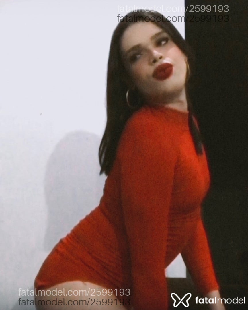 Acompanhante mulher trans morena (o) de olhos mel em João Pessoa - Paola