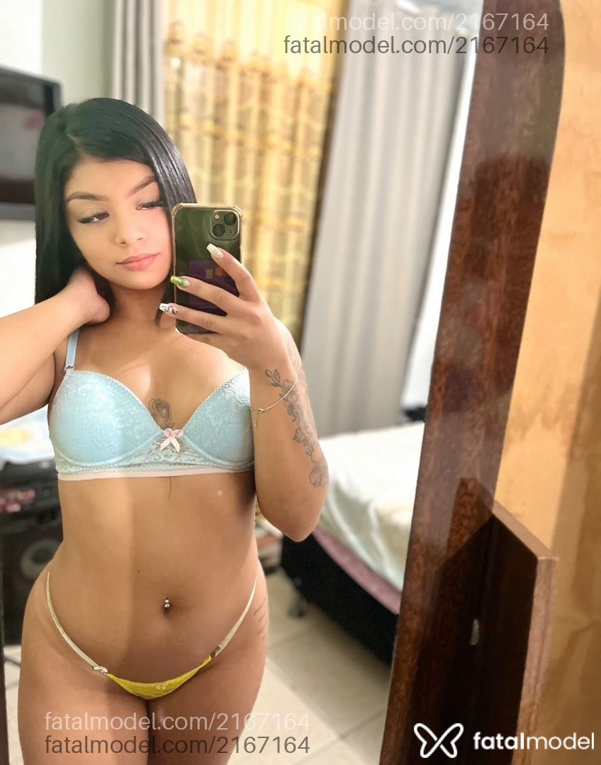 Acompanhante mulher morena (o) de olhos mel em Canoas - Julia