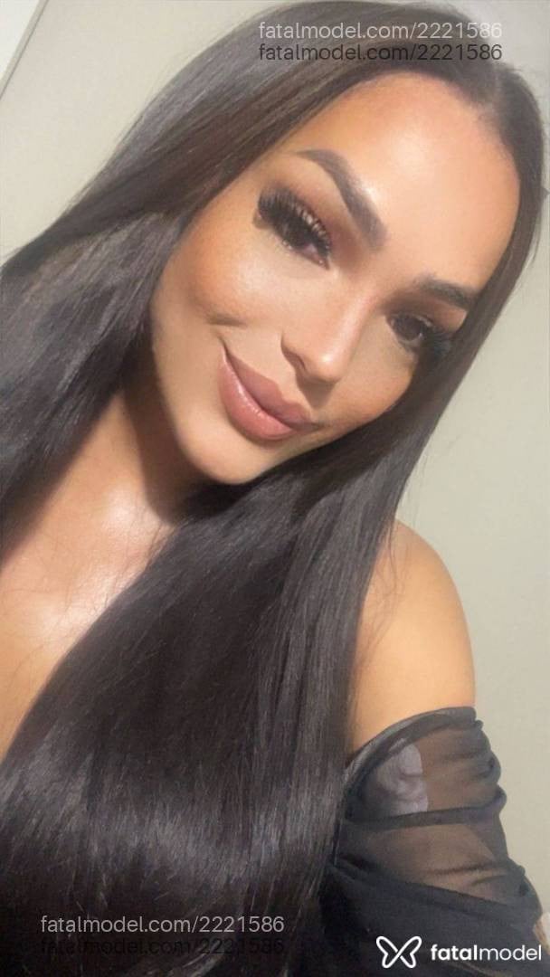 Acompanhante mulher trans loira (o) de olhos castanhos em Aracaju Acompanhante mulher trans loira (o) de olhos castanhos em Aracaju - Angel