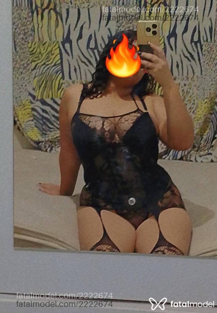 Acompanhante mulher com cabelo castanho de olhos castanhos - Bia Ramos Acompanhante mulher com cabelo castanho de olhos castanhos - Bia Ramos