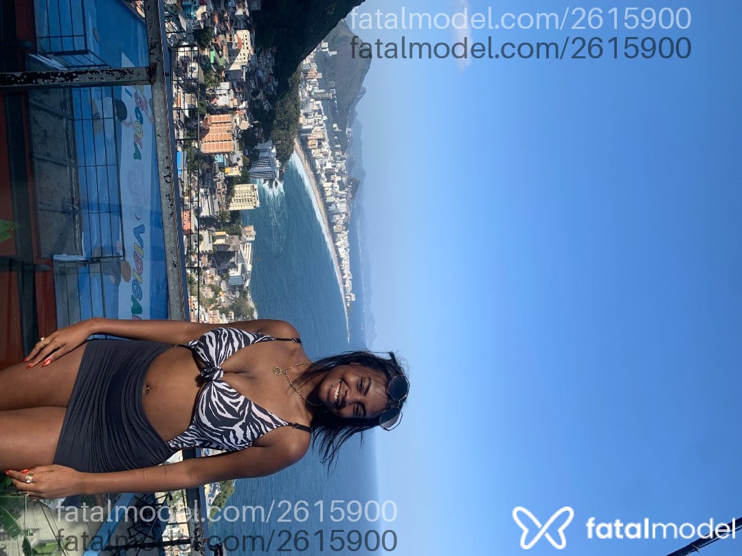 Acompanhante mulher morena (o) de olhos pretos em Rio de Janeiro - Ketlen