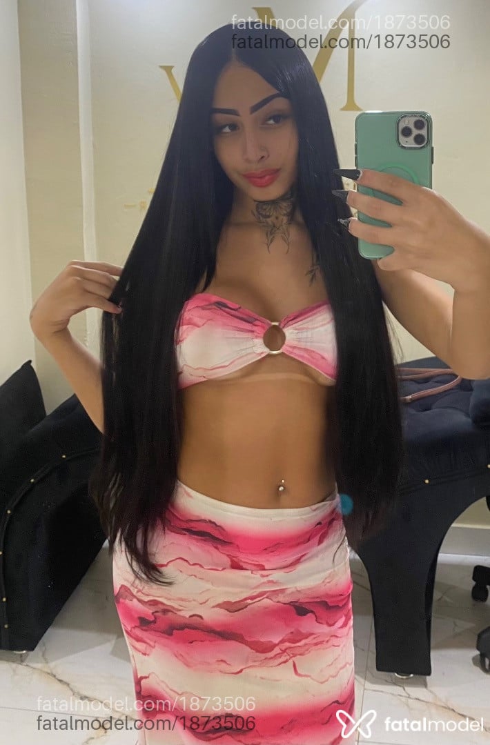 Acompanhante mulher trans morena (o) de olhos castanhos em Rio de Janeiro - Julia