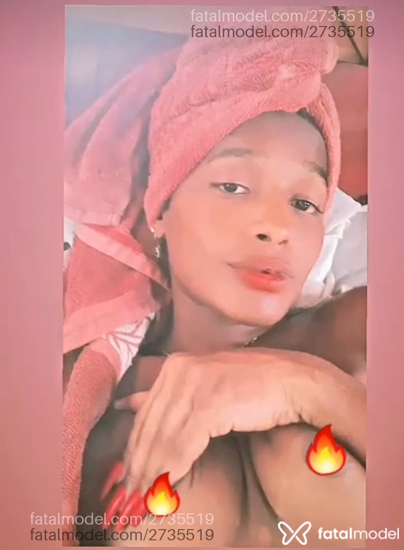 Acompanhante mulher trans morena (o) de olhos pretos em Belém - Thayollivertrans