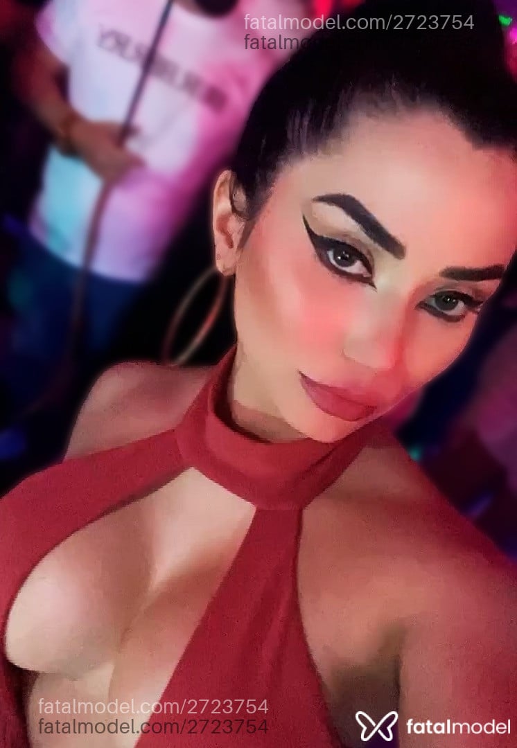 Acompanhante mulher morena (o) de olhos verdes em Balneário Camboriú - Bárbara Babi
