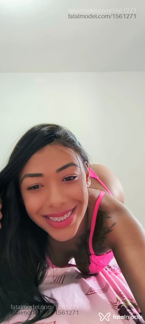 Acompanhante mulher morena (o) de olhos pretos em Suzano - Bruninha