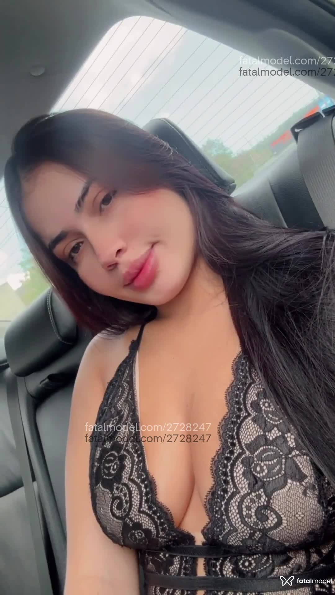 Acompanhante mulher morena (o) de olhos castanhos - Jadee Acompanhante mulher morena (o) de olhos castanhos - Jadee