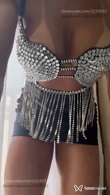 Acompanhante mulher com cabelo castanho de olhos castanhos em Rio de Janeiro - Ana Mitre