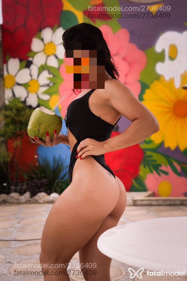 Acompanhante mulher com cabelo castanho de olhos castanhos em Vitória - Lavínia Marvy