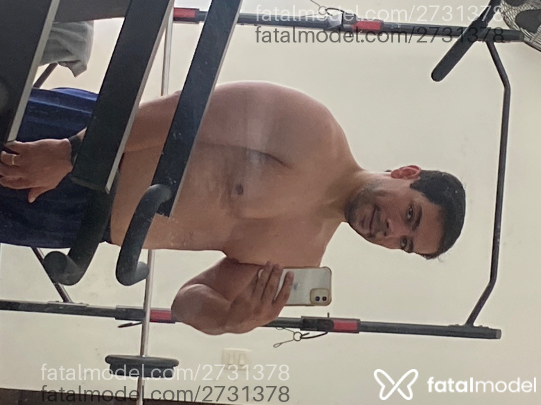 Acompanhante homem morena (o) de olhos castanhos em São Paulo Acompanhante homem morena (o) de olhos castanhos em São Paulo - Henrique