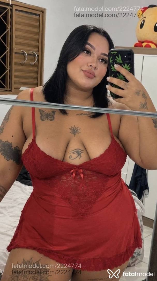 Acompanhante mulher morena (o) de olhos castanhos - Bianca Martins