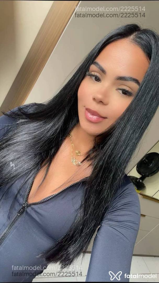 Acompanhante mulher morena (o) de olhos castanhos em Volta Redonda - Yara
