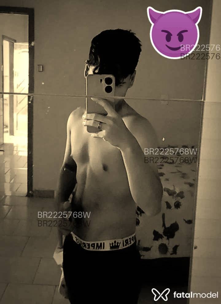 Acompanhante homem morena (o) de olhos castanhos em Manaus - Lovezin