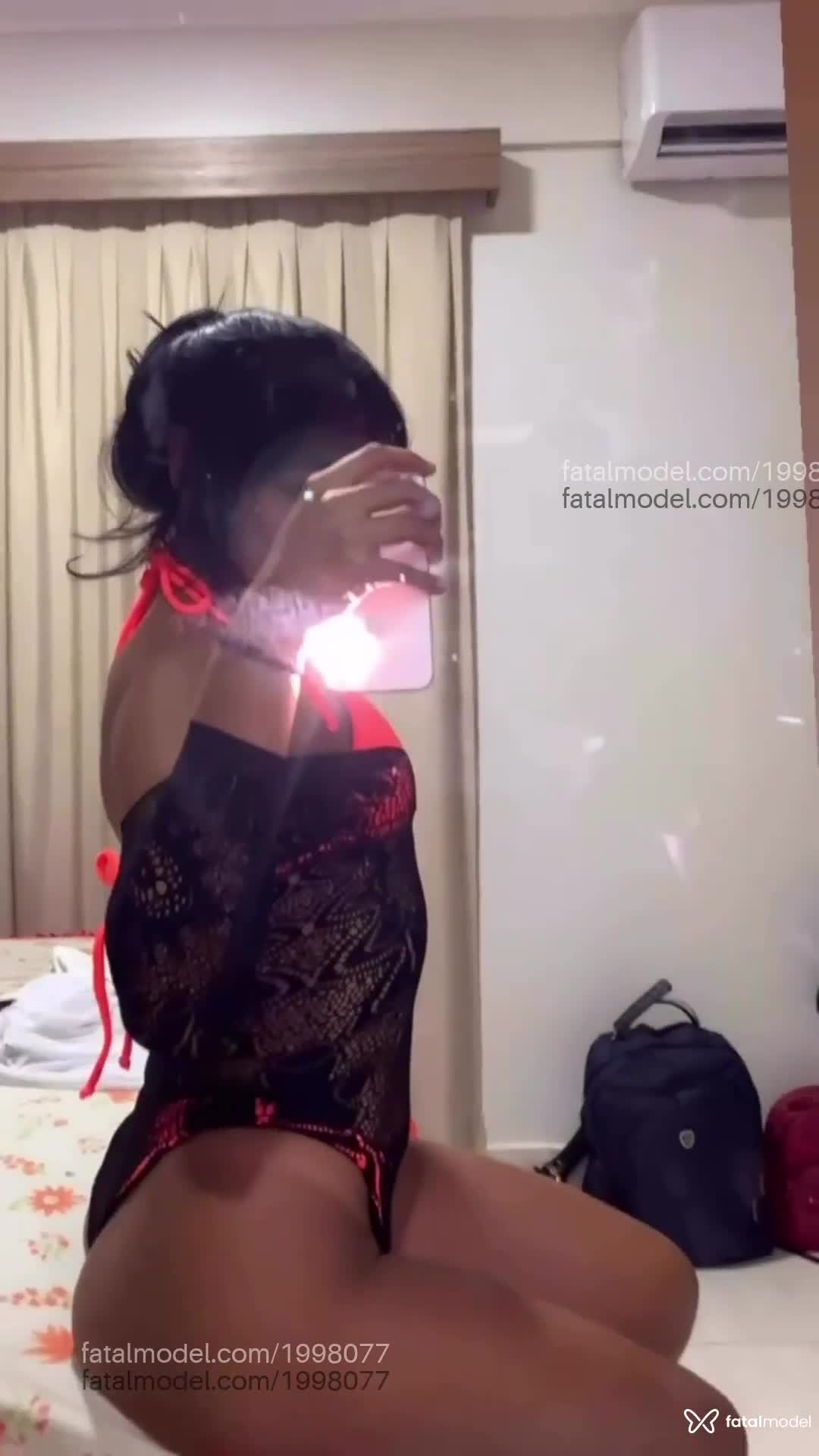 Acompanhante mulher trans morena (o) de olhos castanhos em Jaraguá Acompanhante mulher trans morena (o) de olhos castanhos em Jaraguá - Luísa Bellíni