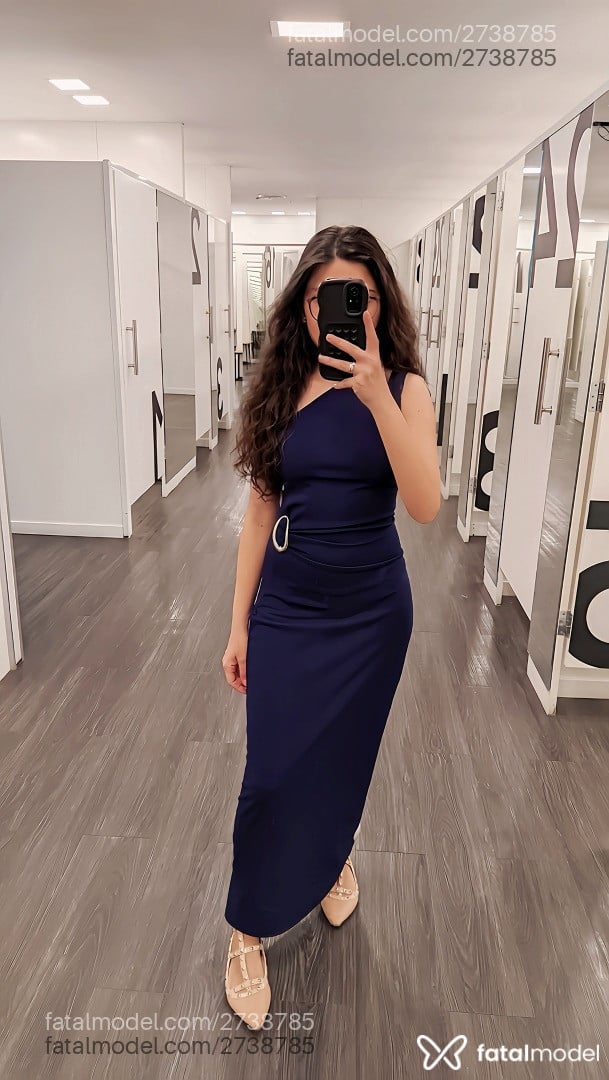 Acompanhante mulher com cabelo castanho de olhos castanhos em Curitiba - Selena Marie