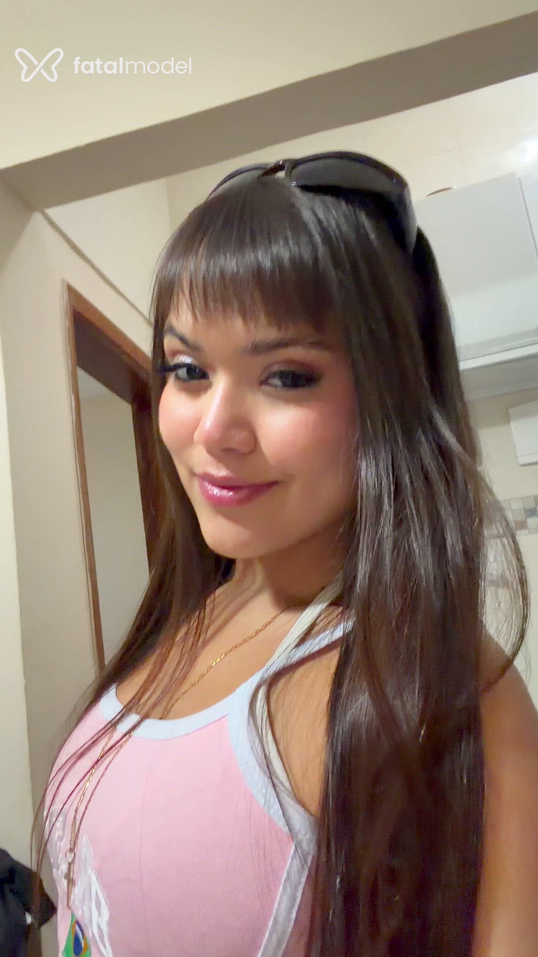Acompanhante mulher morena (o) de olhos pretos - Yara Manauara Acompanhante mulher morena (o) de olhos pretos - Yara Manauara