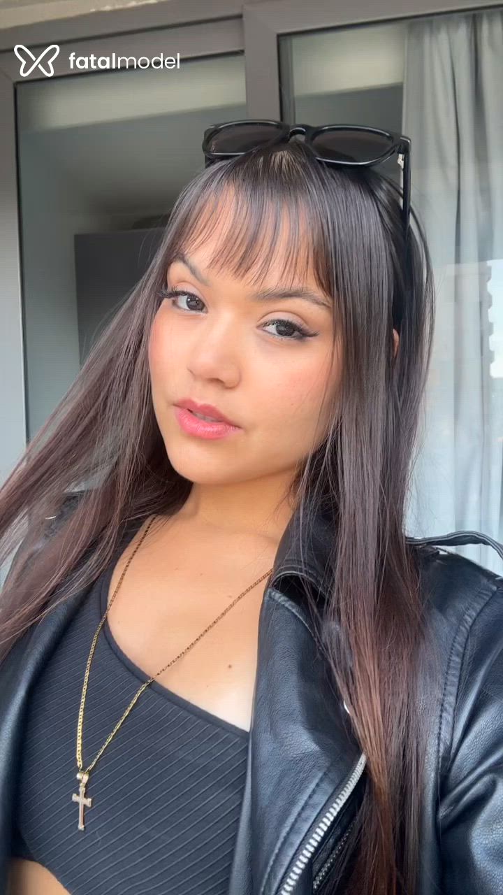 Acompanhante mulher morena (o) de olhos pretos - Yara Manauara Acompanhante mulher morena (o) de olhos pretos - Yara Manauara