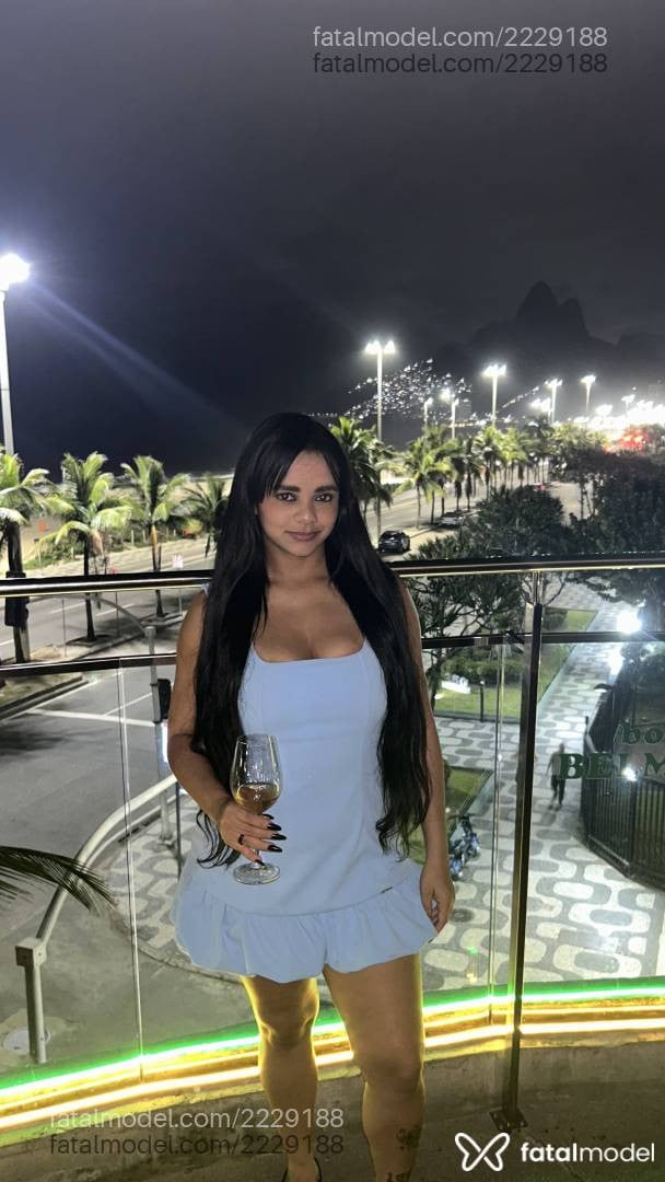 Acompanhante mulher morena (o) de olhos mel - Alicia Alves