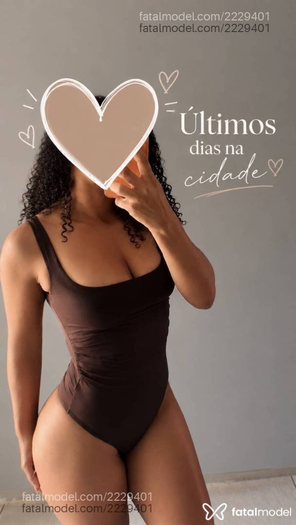 Acompanhante mulher morena (o) de olhos pretos - Daniella Bringel