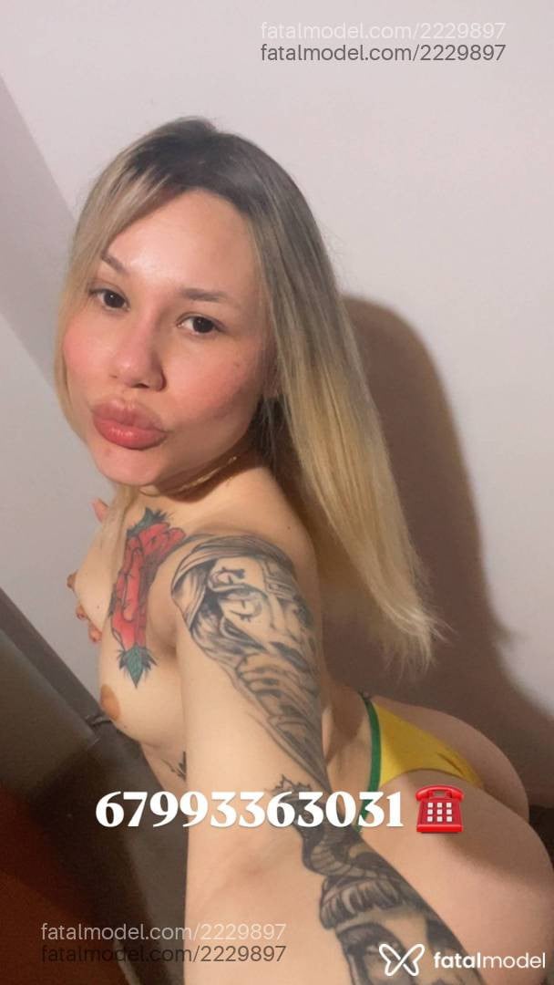 Acompanhante mulher loira (o) de olhos castanhos - Lorena Ribeiro