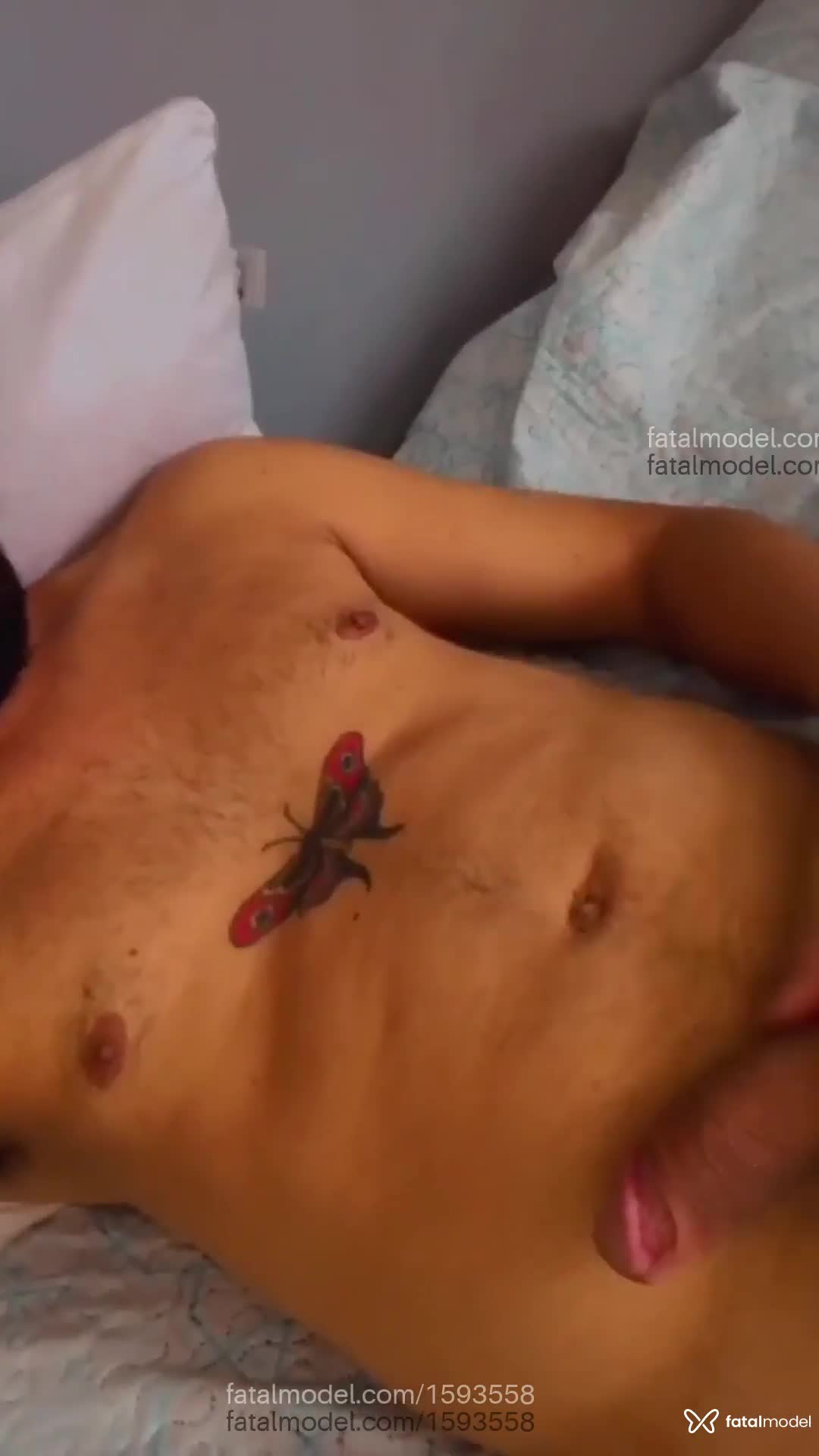 Acompanhante homem morena (o) de olhos castanhos em Patos - Victor Ferreira