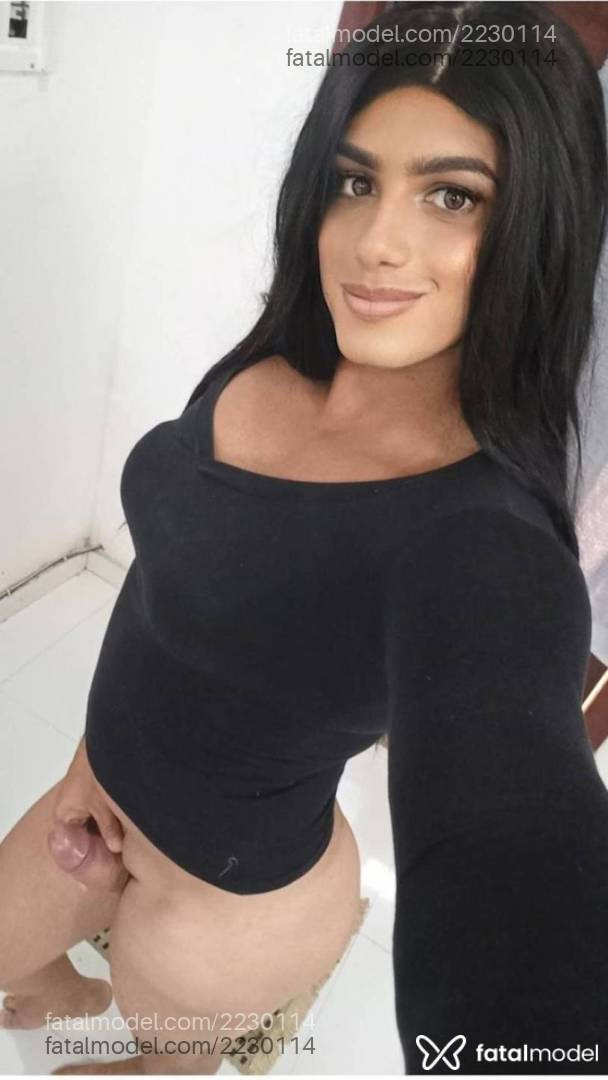 Acompanhante mulher trans com cabelo castanho de olhos castanhos em Virtual Acompanhante mulher trans com cabelo castanho de olhos castanhos em Virtual - Carolina Lisboa