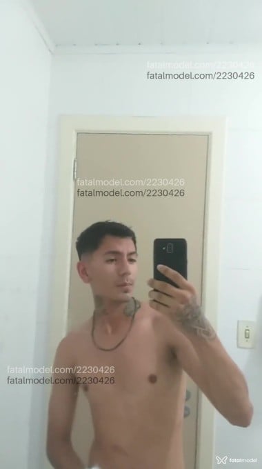 Acompanhante homem morena (o) de olhos castanhos em Bento Gonçalves - Olivercoinz