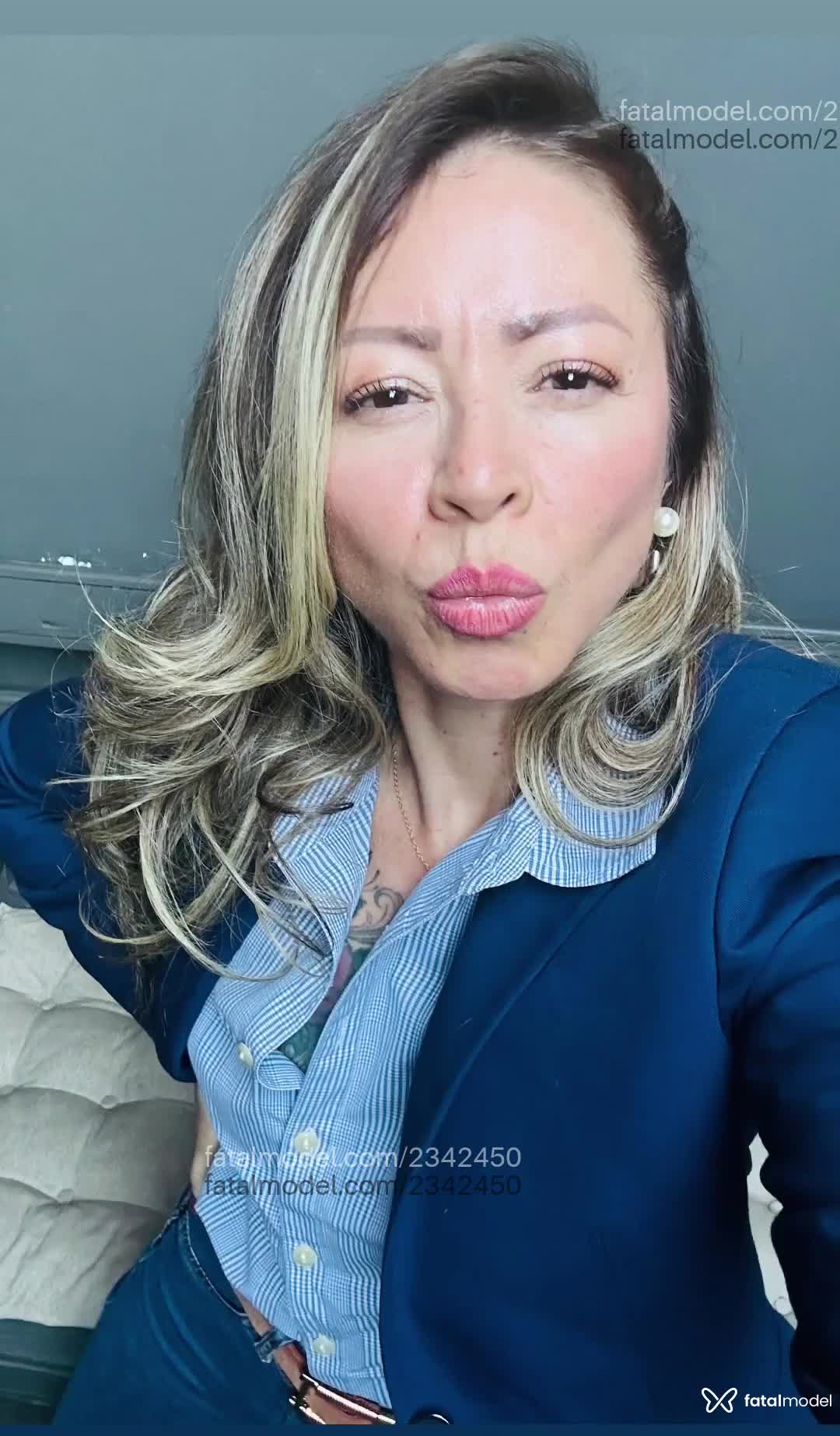 Acompanhante mulher loira (o) de olhos castanhos em São Paulo - Sarah