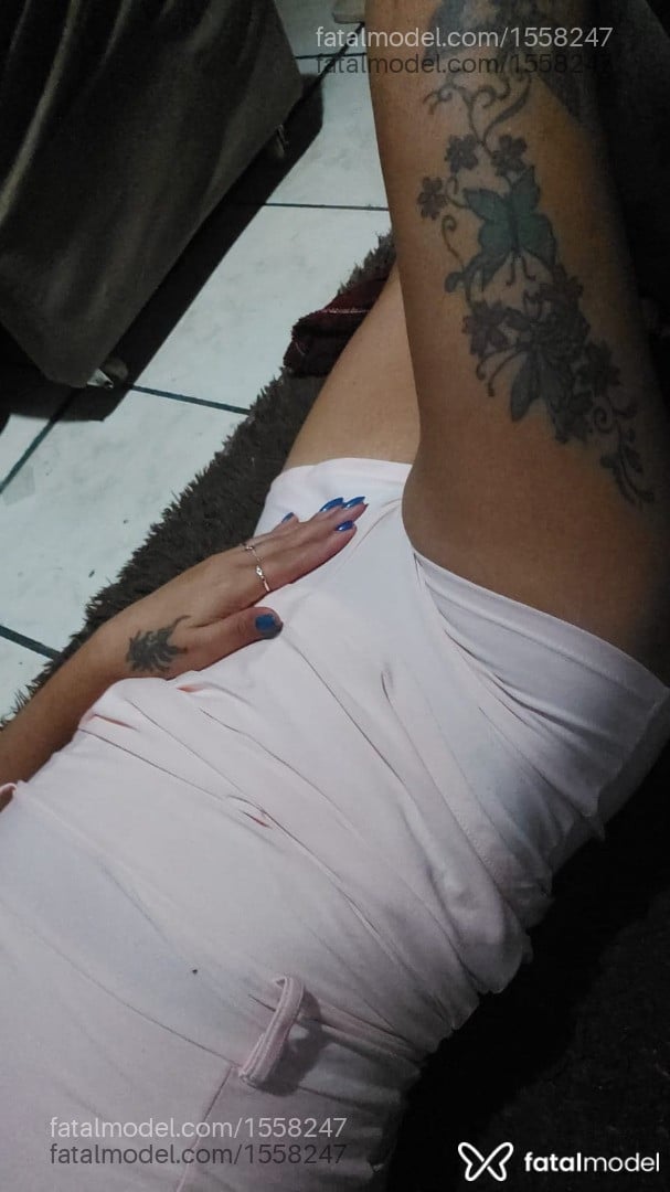 Acompanhante mulher com cabelo castanho de olhos pretos em Araguari Acompanhante mulher com cabelo castanho de olhos pretos em Araguari - Eliz bruna