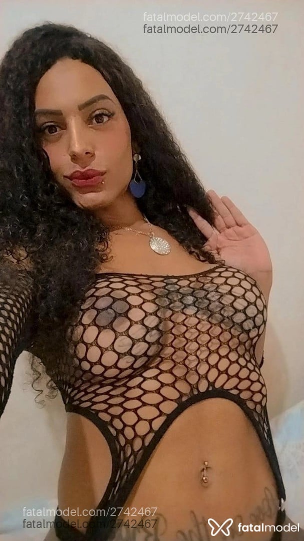 Acompanhante mulher trans morena (o) de olhos castanhos em Belo Horizonte - Amora