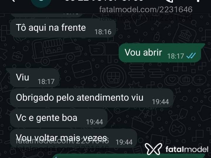 Acompanhante mulher morena (o) de olhos pretos - Renata Trindade