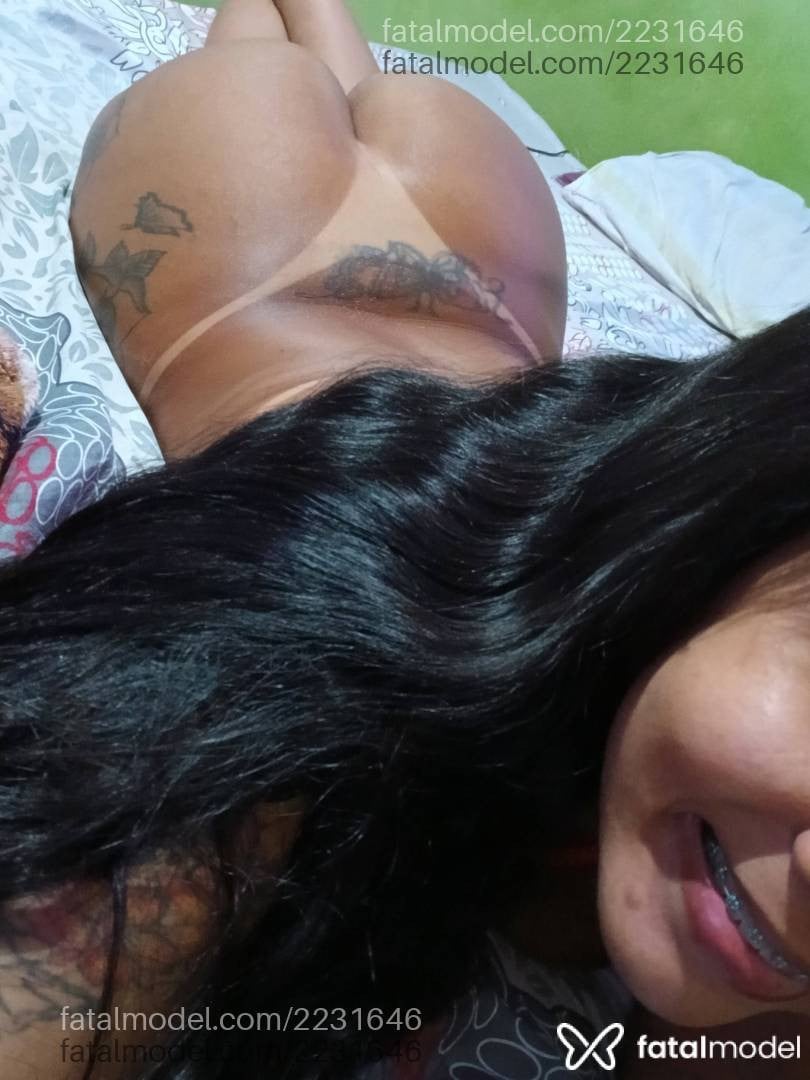 Acompanhante mulher morena (o) de olhos pretos em Ubá - Renata