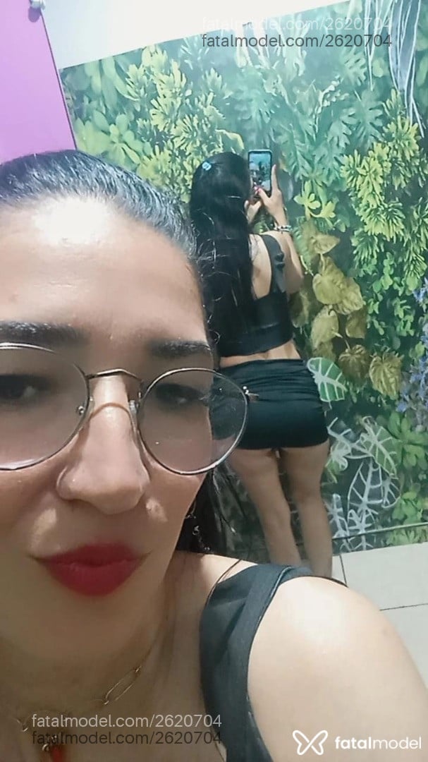 Acompanhante mulher morena (o) de olhos pretos em Balneário Camboriú - Bruna