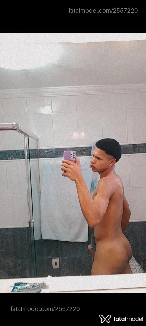 Acompanhante homem morena (o) de olhos castanhos em Ribeirão Preto - Breno