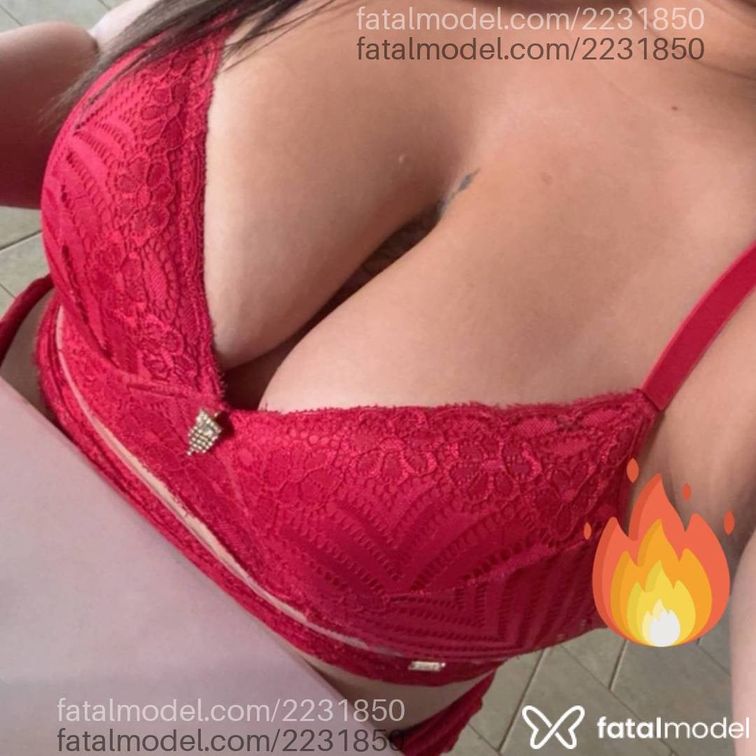Acompanhante mulher morena (o) de olhos castanhos em Marau Acompanhante mulher morena (o) de olhos castanhos em Marau - Sofia Moraes