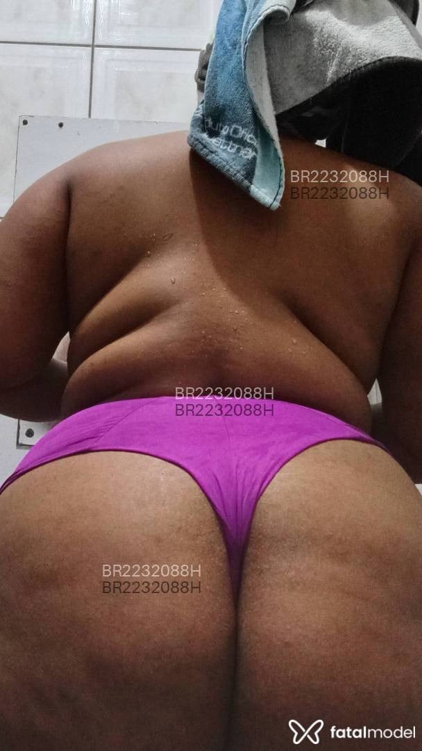 Acompanhante mulher morena (o) de olhos castanhos em Cachoeirinha - Bruun