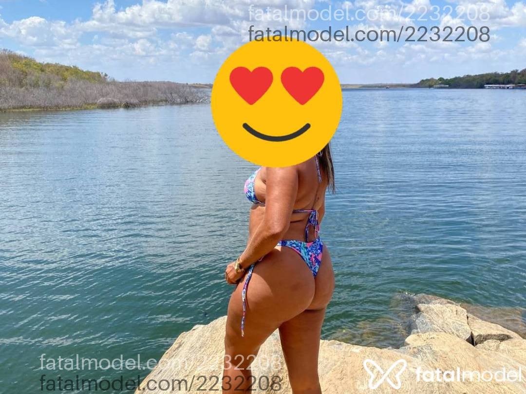 Acompanhante mulher com cabelo castanho de olhos castanhos - Vanessa Rocha