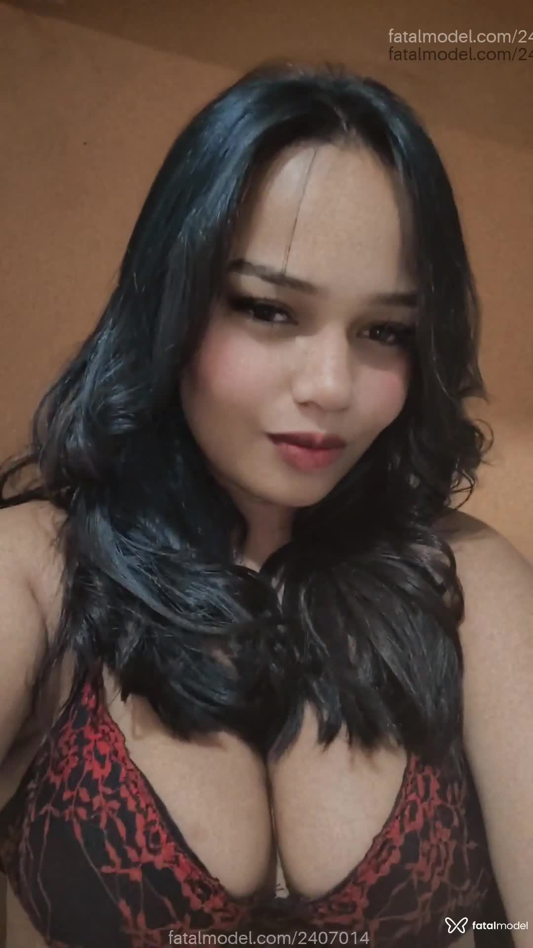 Acompanhante mulher com cabelo castanho de olhos castanhos em Itu Acompanhante mulher com cabelo castanho de olhos castanhos em Itu - Tais Amorim