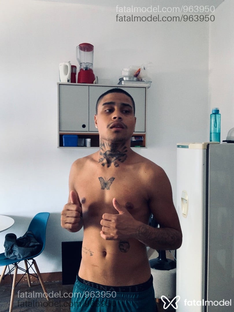 Acompanhante homem morena (o) de olhos castanhos em São Paulo Acompanhante homem morena (o) de olhos castanhos em São Paulo - Lucas