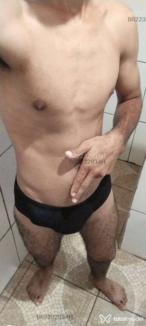 Acompanhante homem com cabelo castanho de olhos castanhos em Cachoeiro de Itapemirim Acompanhante homem com cabelo castanho de olhos castanhos em Cachoeiro de Itapemirim - Mateus Andrade