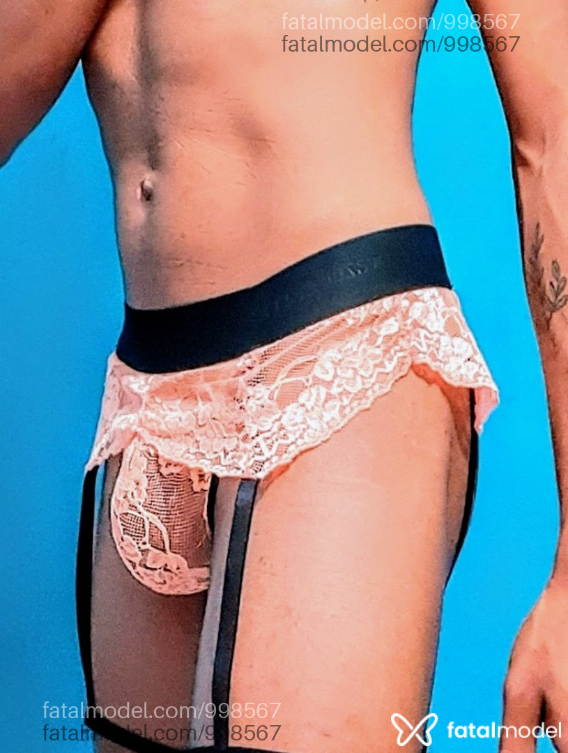 Acompanhante homem morena (o) de olhos castanhos em Ituverava - Enzo Gaby