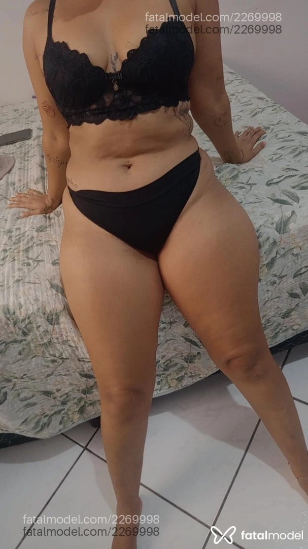 Acompanhante mulher morena (o) de olhos castanhos em Sinop - Lorena